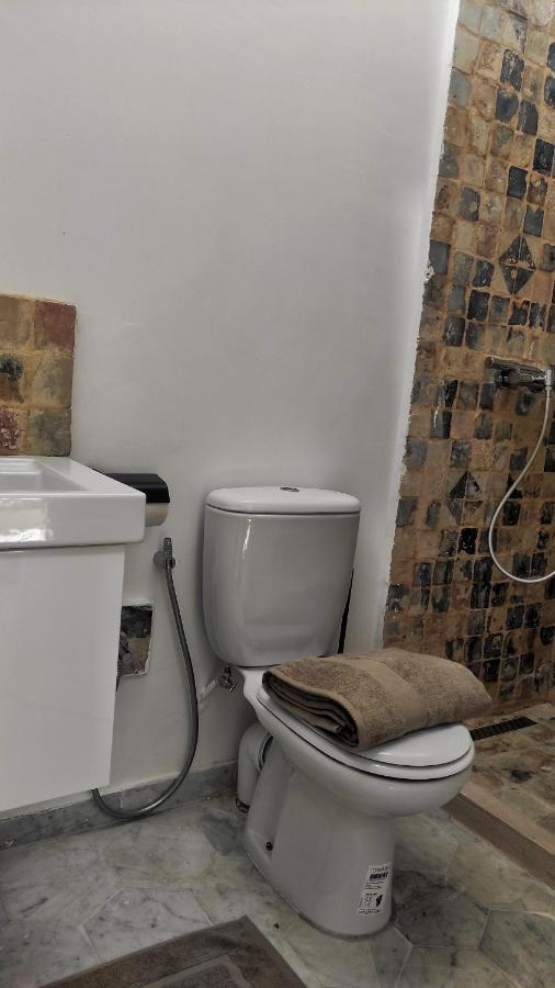 Lella Zohra, Studio Avec Piscine A Sidi Bou Said Bed & Breakfast Dış mekan fotoğraf